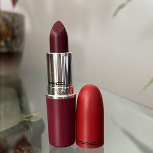MAC Diva - Discontinued
